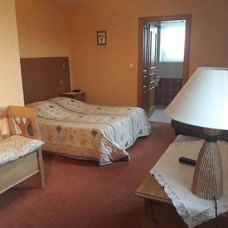 Hotel-Restaurant A La Couronne Kilstett Zewnętrze zdjęcie